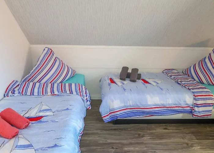 Tossens-3 By Interhome Nyaraló