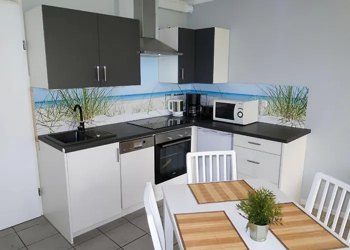 Tossens-3 By Interhome Nyaraló *